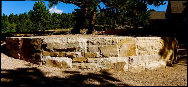 Colorado Buff dry laid wall